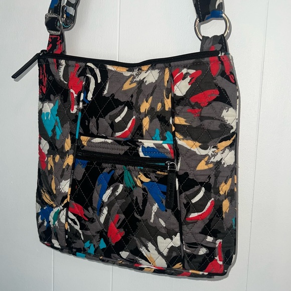 Vera Bradley crossbody - like new. - Picture 3 of 6